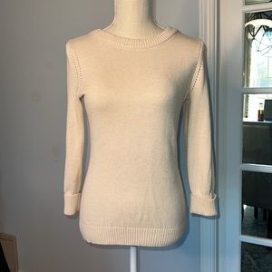 💧Banana Republic cream sweater, small